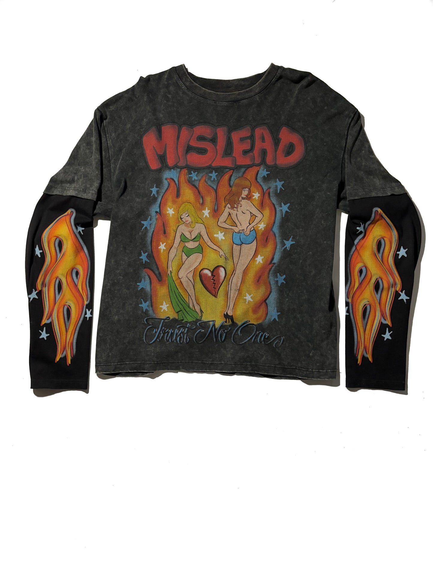 Don’t Trust longsleeve